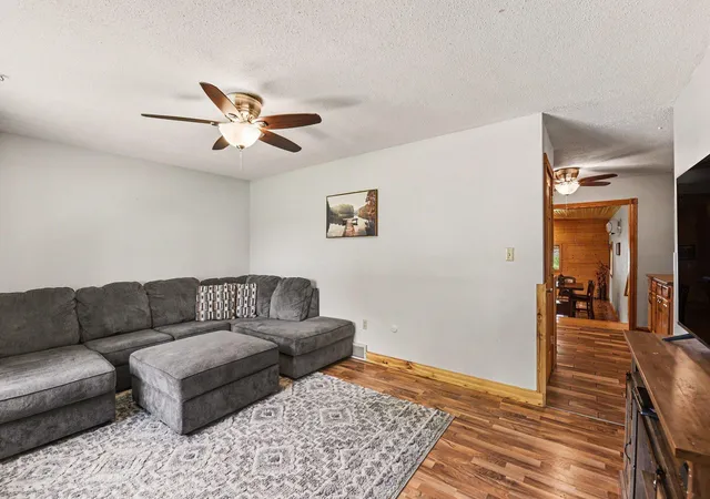 Homes for sale in Pipestone, MN | 804 6Th Ave Se, Pipestone, MN 56164 | MLS# 7106538