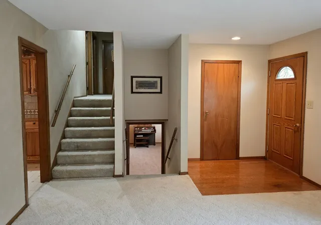 Photo 3 of Sale Pending at 1120 8th Avenue Sw, Pipestone, MN 56164 | MLS# 7106545 | Listing updated on 2026-08-16