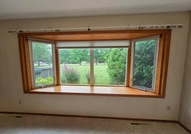 Photo 4 of Sale Pending at 1120 8th Avenue SW, Pipestone, MN 56164 | MLS# 7106545 | Listing updated on 2026-08-16