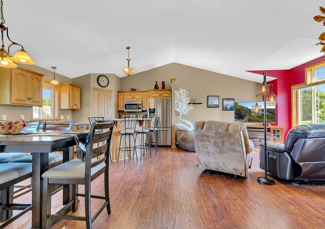 3rd image of 24457 17Th Ave, Saint Augusta, MN 56301 | MLS# 7106569
