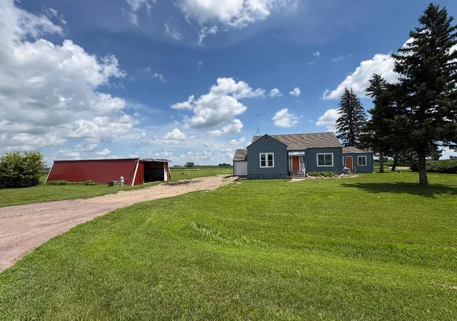 Homes for sale in Welcome, MN | 1304 130th Ave, Welcome, MN 56181 | MLS# 7106571