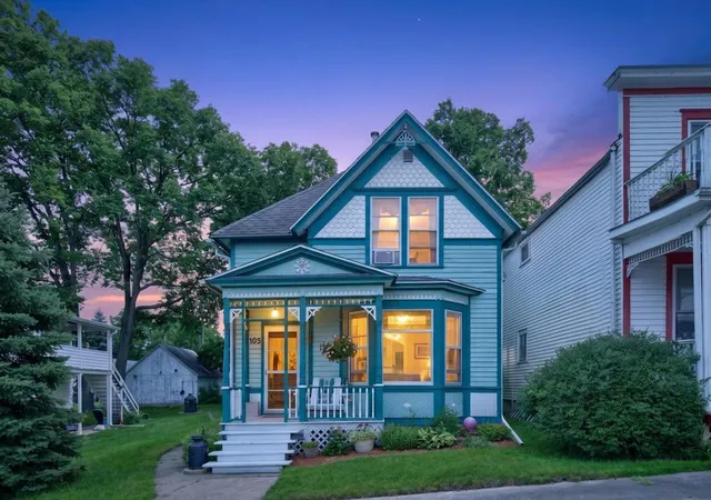 1st image of 105 Kenilworth Ave N, Lanesboro, MN 55949 | MLS# 7106575