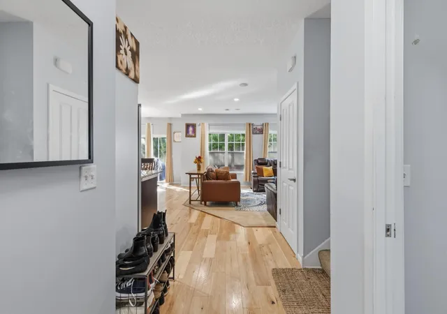 Photo 2 of Single family home for sale at 5144 Parker Cir, Minneapolis, MN 55422 | MLS# 7106596 | Listing updated on 2026-08-19