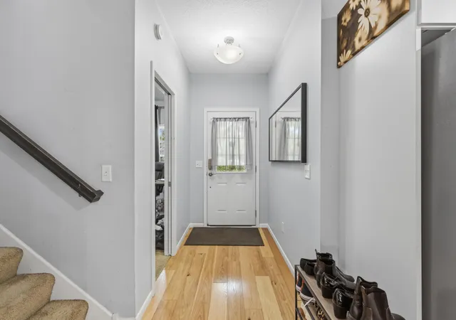 Photo 3 of Single family home for sale at 5144 Parker Cir, Minneapolis, MN 55422 | MLS# 7106596 | Listing updated on 2026-08-19