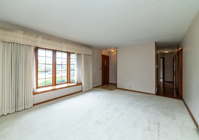 Homes for sale in Bloomington, MN | 2309 W 95Th St, Bloomington, MN 55431 | MLS# 7106614