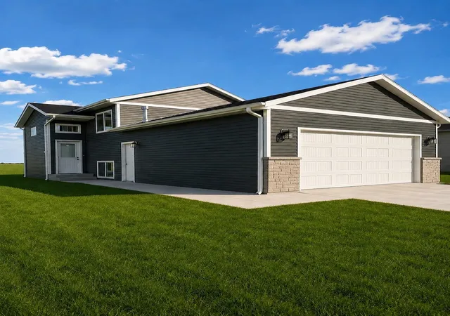 Homes for sale in Horace, ND | 6727 Joseph St, Horace, ND 58047 | MLS# 7106668