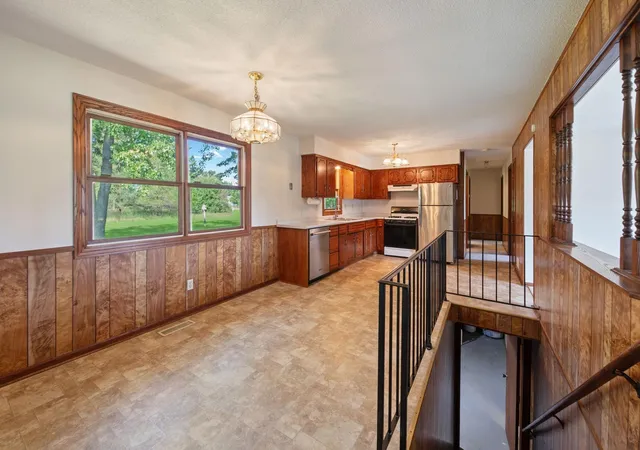 4th image of 3615 172Nd Ln Nw, Andover, MN 55304 | MLS# 7106675