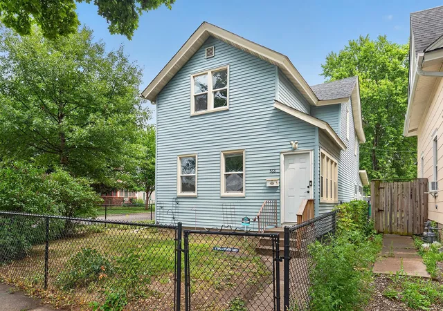 Photo 1 of Sale Pending at 568 Western Ave N, Saint Paul, MN 55103 | MLS# 7106688 | Listing updated on 2026-08-25