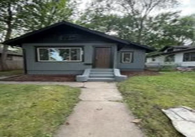 Homes for sale in Minneapolis, MN | 2646 Longfellow Ave, Minneapolis, MN 55407 | MLS# 7106701