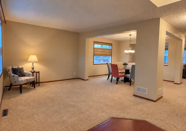 Photo 3 of Single family home for sale at 2061 Winterberry Ln, Shakopee, MN 55379 | MLS# 7106705 | Listing updated on 2026-10-02