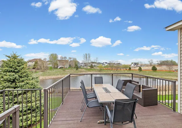 4th image of 2061 Winterberry Ln, Shakopee, MN 55379 | MLS# 7106705