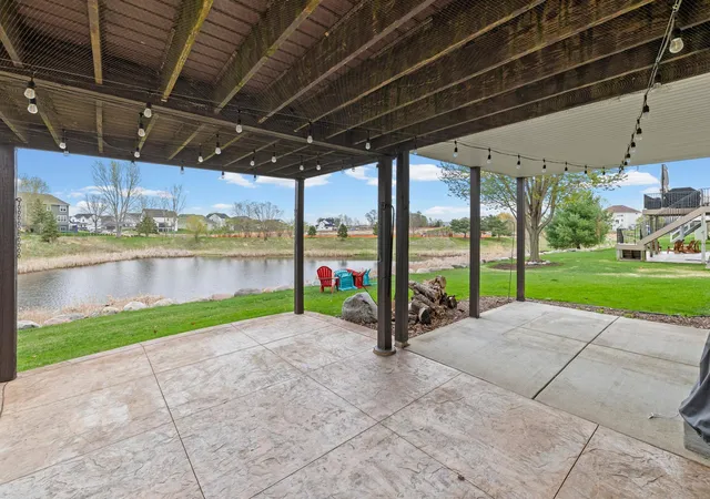 5th image of 2061 Winterberry Ln, Shakopee, MN 55379 | MLS# 7106705