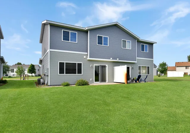 2nd image of 517 Faith Ln, Saint Joseph, MN 56374 | MLS# 7106706