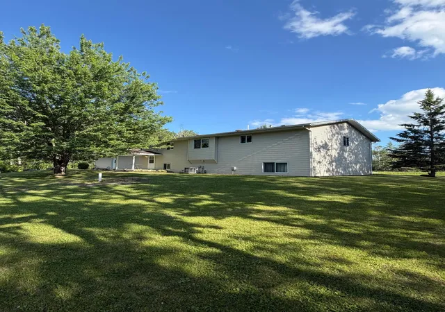 Homes for sale in Roseau, MN | 34063 310Th St, Roseau, MN 56751 | MLS# 7106708