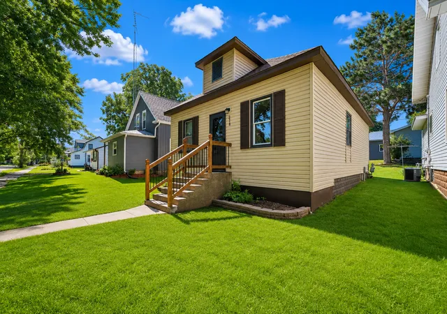 1st image of 218 2nd St Nw, Crosby, MN 56441 | MLS# 7106724