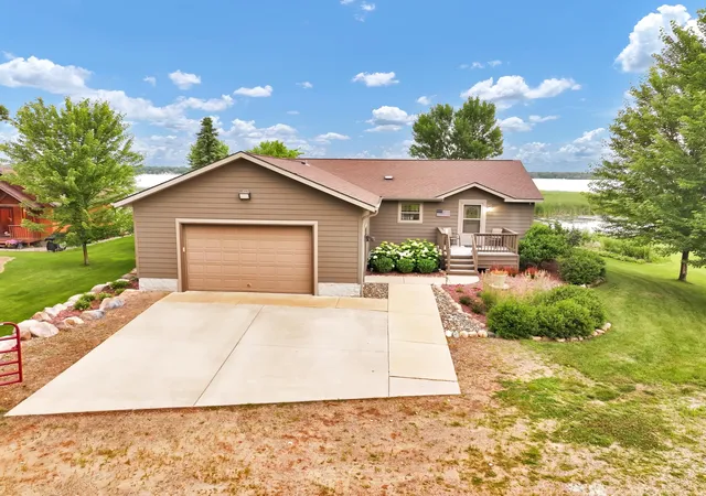 Homes for sale in Brainerd, MN | 5042 White Gables Rd, Brainerd, MN 56401 | MLS# 7106735