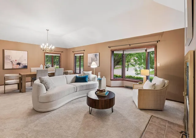 Photo 4 of Single family home for sale at 707 Hamline Ave S, Saint Paul, MN 55116 | MLS# 7106754 | Listing updated on 2026-09-17