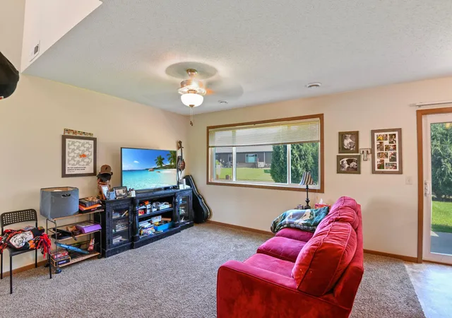 5th image of 519 Faith Ln, Saint Joseph, MN 56374 | MLS# 7106780