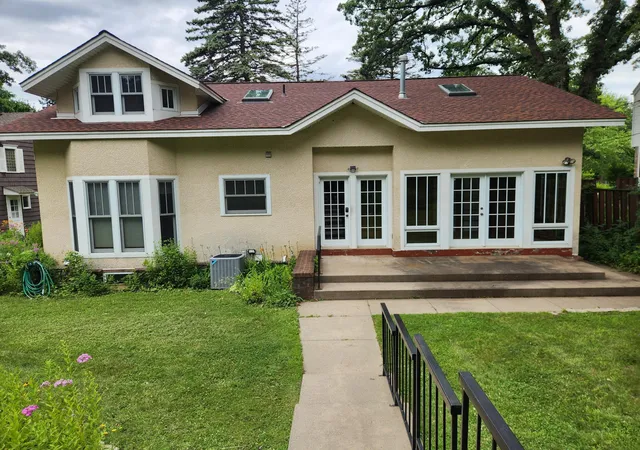 Photo 2 of Single family home for sale at 1434 Hythe St, Saint Paul, MN 55108 | MLS# 7106797 | Listing updated on 2026-09-04