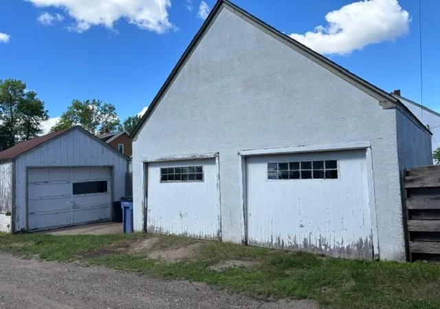 Homes for sale in Hibbing, MN | 1208 12th Ave E, Hibbing, MN 55746 | MLS# 7106801