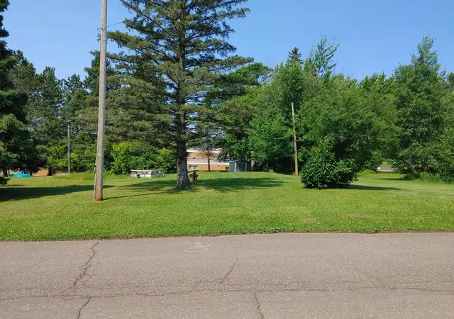 3rd image of 3693 Carlton St, Barnum, MN 55707 | MLS# 7106812