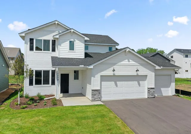 Homes for sale in River Falls, WI | 1209 Marlene Ave, River Falls, WI 54022 | MLS# 7106844