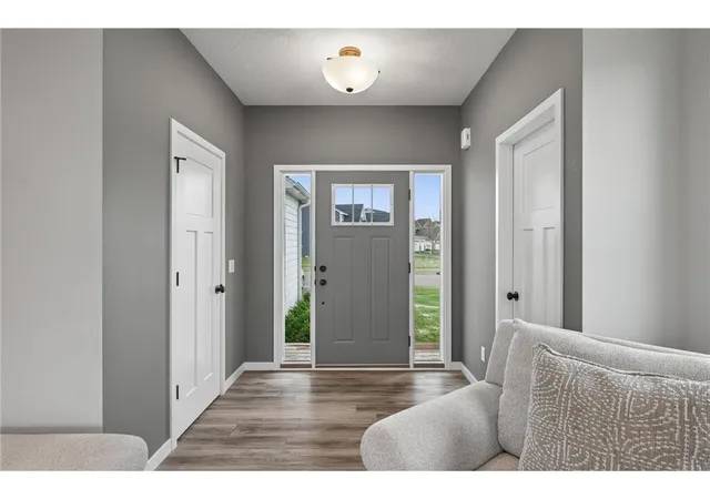 Homes for sale in Savage, MN | 8107 157Th Ter, Savage, MN 55378 | MLS# 7106846