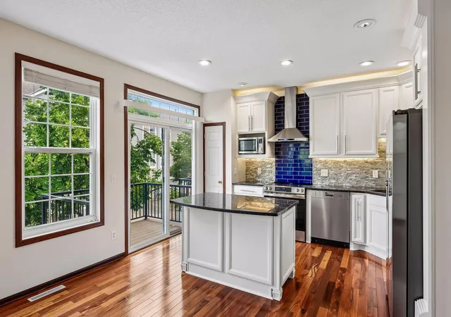 Photo 1 of Sale Pending at 1528 Savanna Dr, Shakopee, MN 55379 | MLS# 7106849 | Listing updated on 2026-08-29