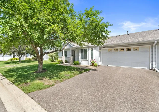 Homes for sale in Vadnais Heights, MN | 661 Belland Ave, Vadnais Heights, MN 55127 | MLS# 7106855