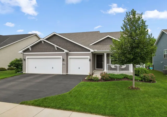 Homes for sale in Rosemount, MN | 13800 Anderson Dr, Rosemount, MN 55068 | MLS# 7106862