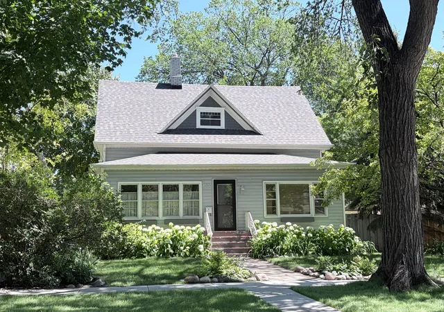 Photo 1 of Single family home for sale at 1020 7th Street S, Fargo, ND 58103 | MLS# 7106865 | Listing updated on 2026-08-27