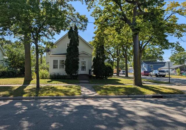 3rd image of 427 16Th Ave N, Saint Cloud, MN 56303 | MLS# 7106870