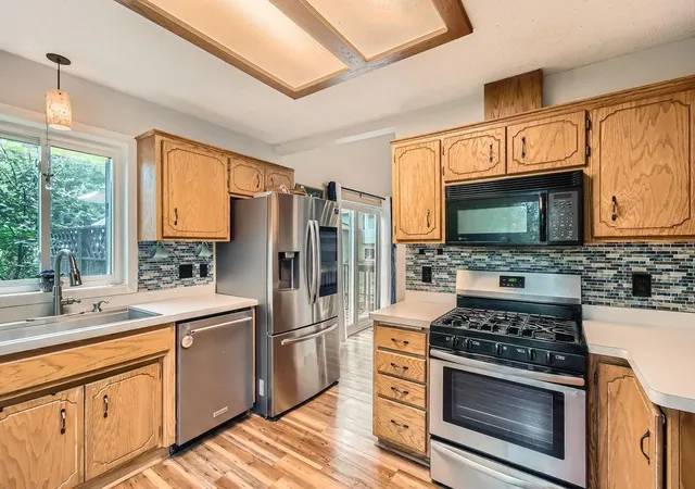 3rd image of 7236 Clear Rdg, Hugo, MN 55038 | MLS# 7106874