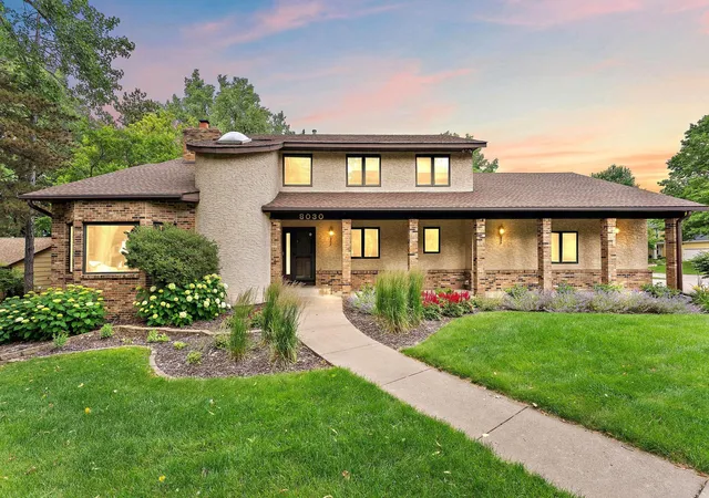 Photo 1 of Single family home for sale at 8030 Somerset Rd, Saint Paul, MN 55125 | MLS# 7106902 | Listing updated on 2026-09-07
