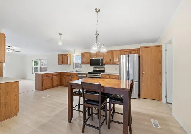Homes for sale in New Prague, MN | 720 Central Ave S, New Prague, MN 56071 | MLS# 7106931
