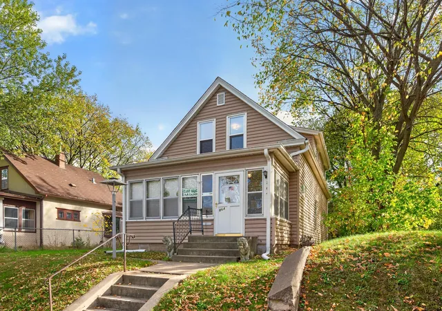 Photo 1 of Multi family home for sale at 864 Case Ave, Saint Paul, MN 55106 | MLS# 7106965 | Listing updated on 2026-10-26