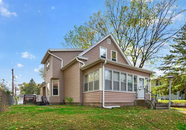 Photo 1 of Multi family home for sale at 864 Case Ave, Saint Paul, MN 55106 | MLS# 7106965 | Listing updated on 2026-10-22