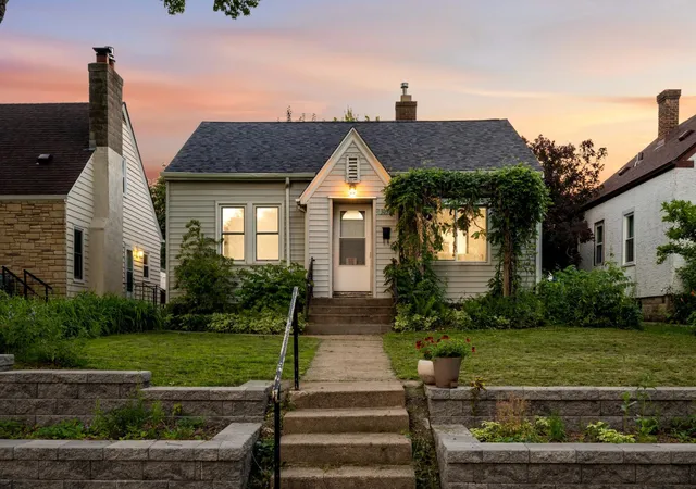 Homes for sale in Minneapolis, MN | 3039 Cleveland St Ne, Minneapolis, MN 55418 | MLS# 7106975