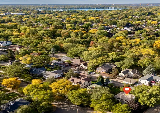 Photo 2 of Single family home for sale at 720 W 53rd Street, Minneapolis, MN 55419 | MLS# 7107003 | Listing updated on 2026-10-23