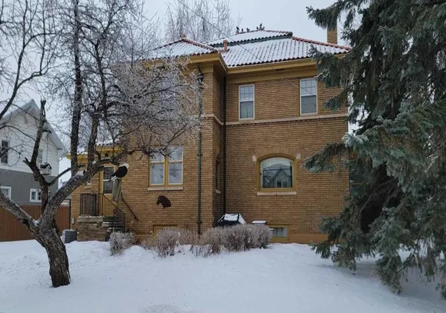 Homes for sale in Hibbing, MN | 1001 E Howard St, Hibbing, MN 55746 | MLS# 7107004