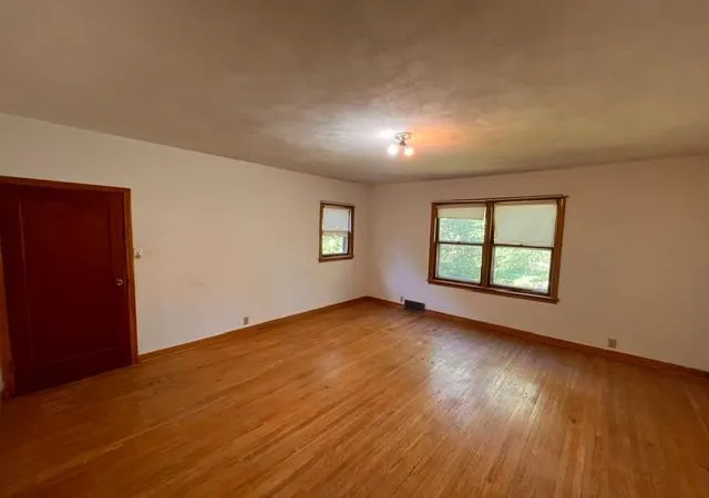 5th image of 315 E Kentucky St, Saint Croix Falls, WI 54024 | MLS# 7107005