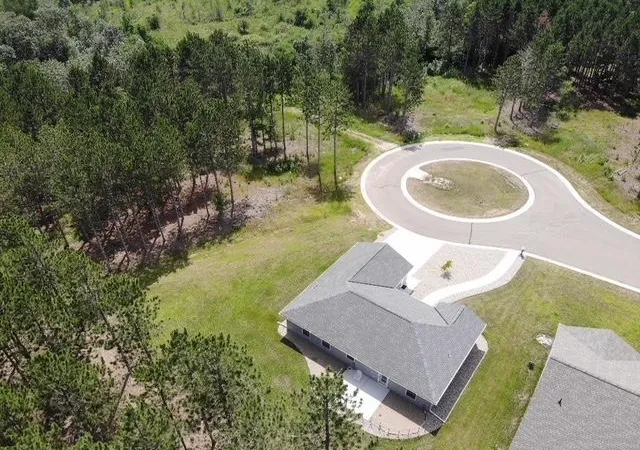 2nd image of 744 Kingsley Ave Se, Wadena, MN 56482 | MLS# 7107010