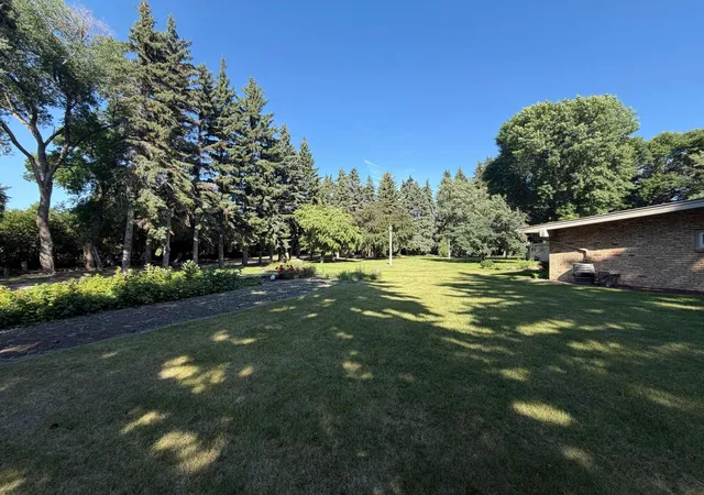 Photo 3 of Single family home for sale at 803 Spruce Ct, Cando, ND 58324 | MLS# 7107013 | Listing updated on 2026-08-24