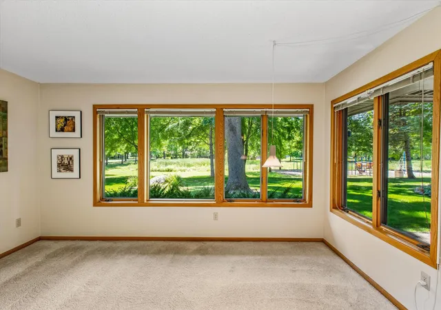 Photo 3 of Single family home for sale at 609 Meldahl Ln, Northfield, MN 55057 | MLS# 7107049 | Listing updated on 2026-08-26