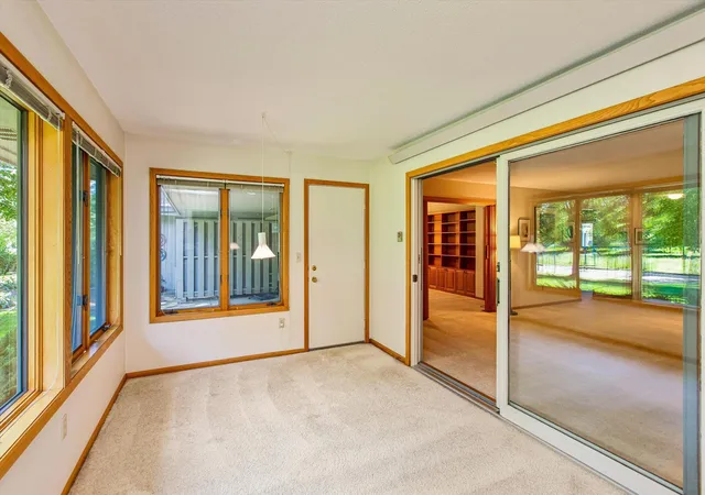 Photo 4 of Single family home for sale at 609 Meldahl Ln, Northfield, MN 55057 | MLS# 7107049 | Listing updated on 2026-08-26