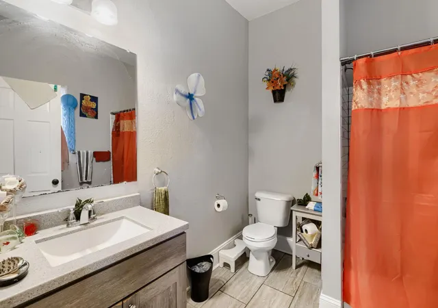 17th image of 1155 7th St W, Saint Paul, MN 55102 | MLS# 7107061
