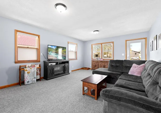 4th image of 625 E Mark St, Winona, MN 55987 | MLS# 7107064