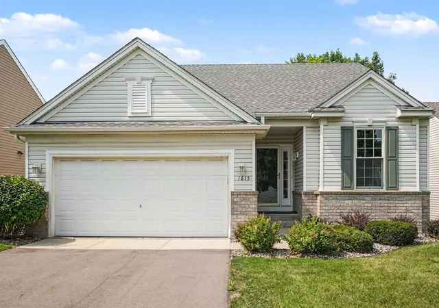 1st image of 1615 Johnny Cake Ridge Ln #L, Saint Paul, MN 55122 | MLS# 7107066