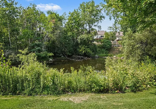 22nd image of 1615 Johnny Cake Ridge Ln #L, Saint Paul, MN 55122 | MLS# 7107066