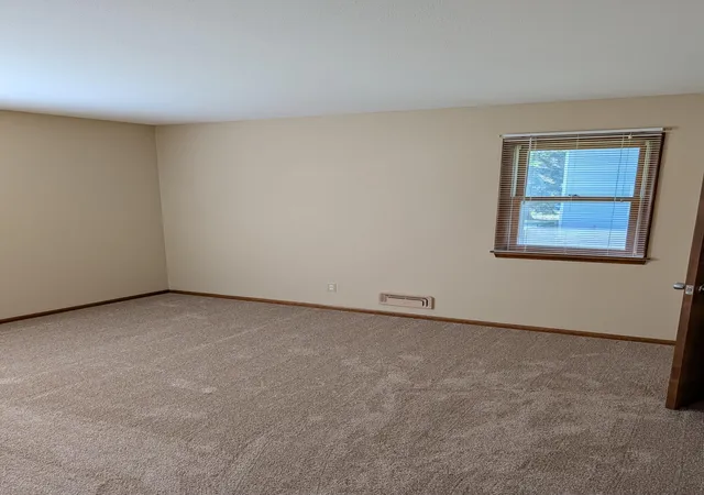 Photo 3 of Single family home for sale at 160 109th Avenue Ne, Minneapolis, MN 55434 | MLS# 7107071 | Listing updated on 2026-10-07